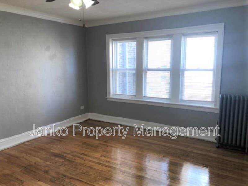 Chicago Condo: 9453 S Loomis St