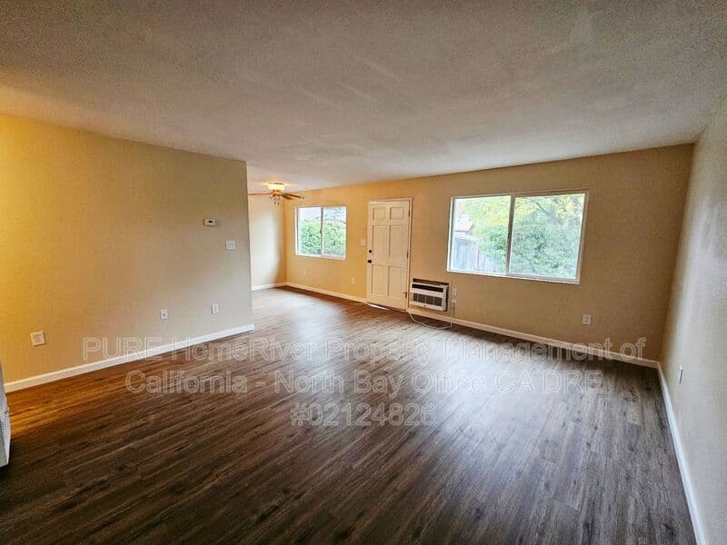 Ukiah Condo: 475 Eastlick St Apts 1