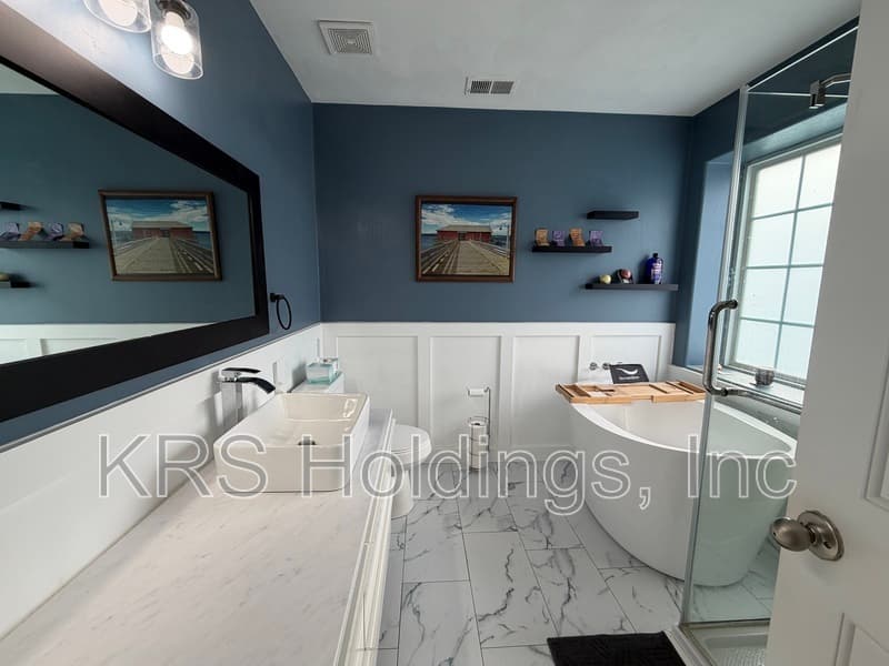 Virginia Beach House: 5525 Port Royal Drive
