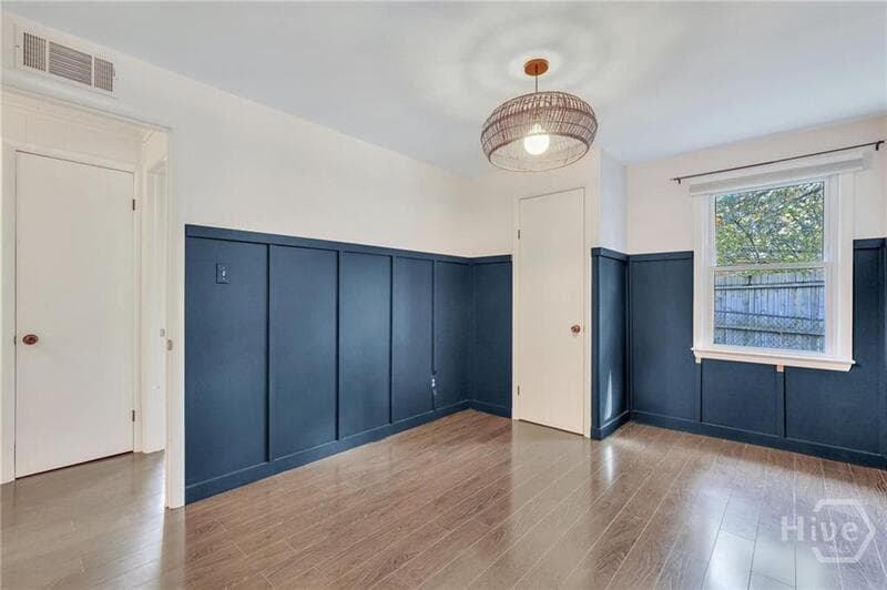 Savannah House: 2337 Shirley Drive