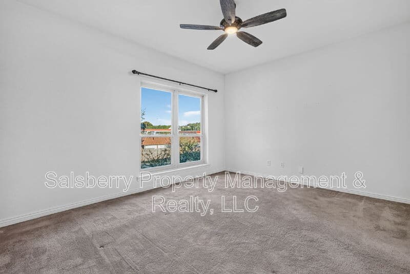 Fort Worth Condo: 4415 Bellaire Drive South