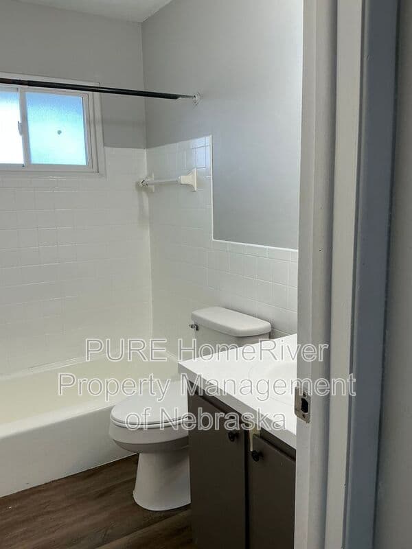 Omaha Condo: 4422 S 25th Street