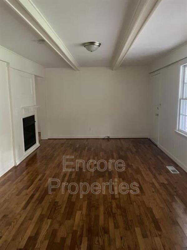 Fayetteville House: 5312 Bayleaf Drive