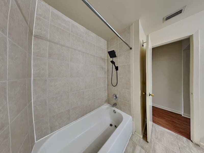 Fort Worth Condo: 2955 Loving Ave