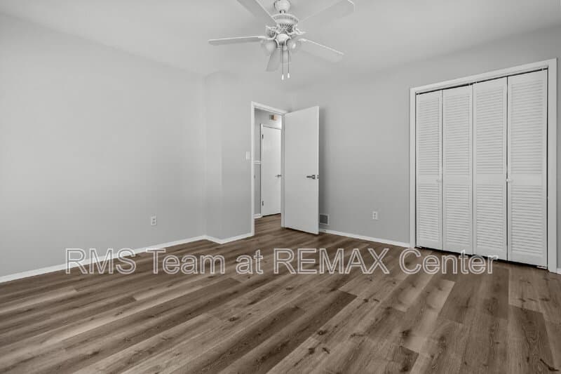 Snellville House: 1834 Dogwood Ct