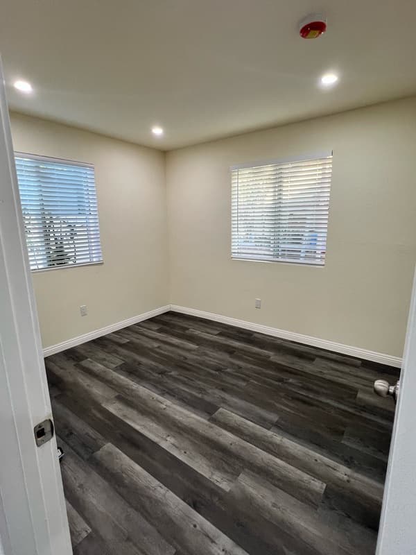 San Diego Condo: 1529 Duarte Place