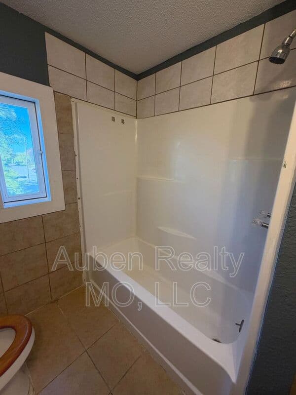 Kansas City House: 2600 Euclid Ave