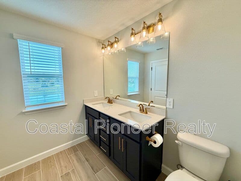 Tampa House: 7622 Deer Valley Cir