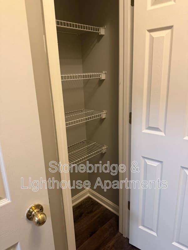 Jeffersonville Condo: 3115 Lighthouse Drive, Bldg. 3 W