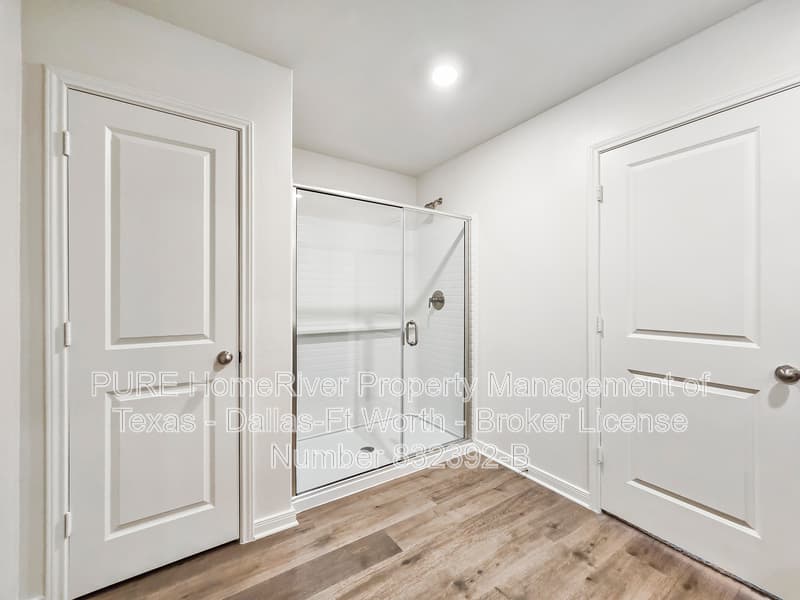 Fort Worth House: 9972 Fighting Falcon Way