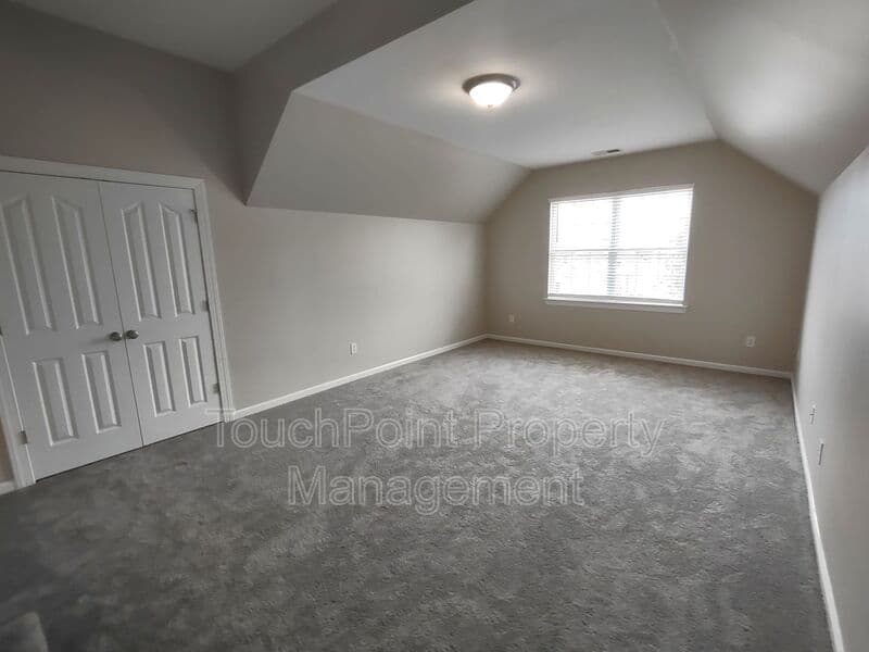 Charlotte House: 10114 Whiteburn Ct