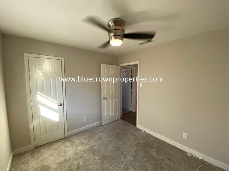 Carrollton House: 2032 Kings Road