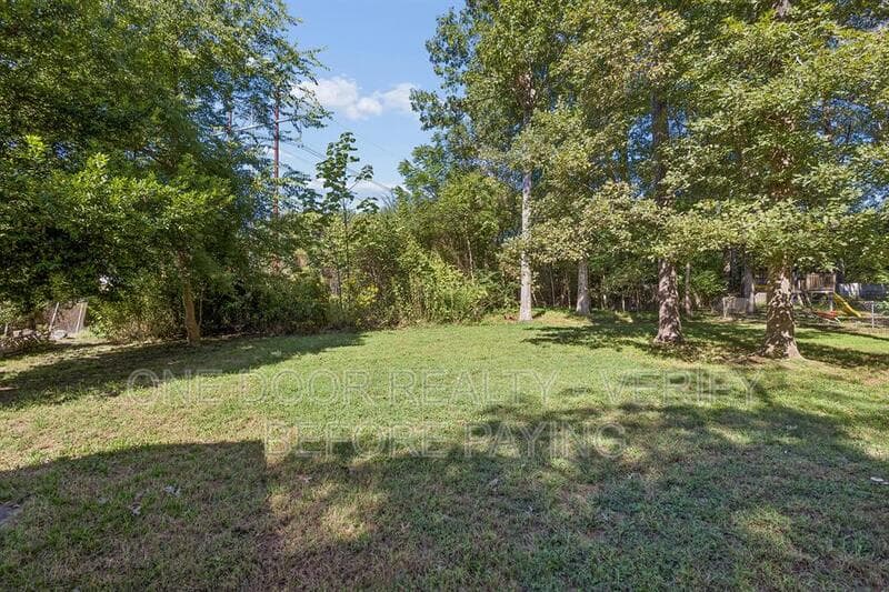 Williamsburg House: 115 King Henry Way