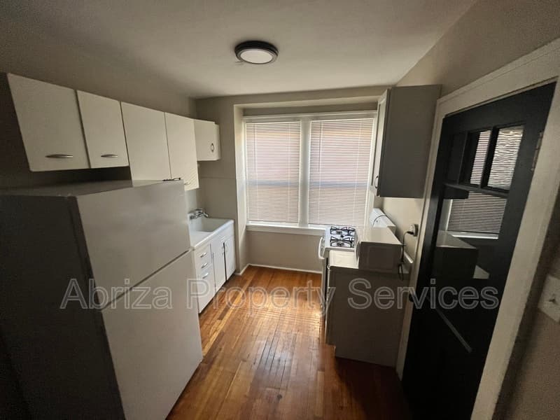 St Louis Condo: 4738 S Grand