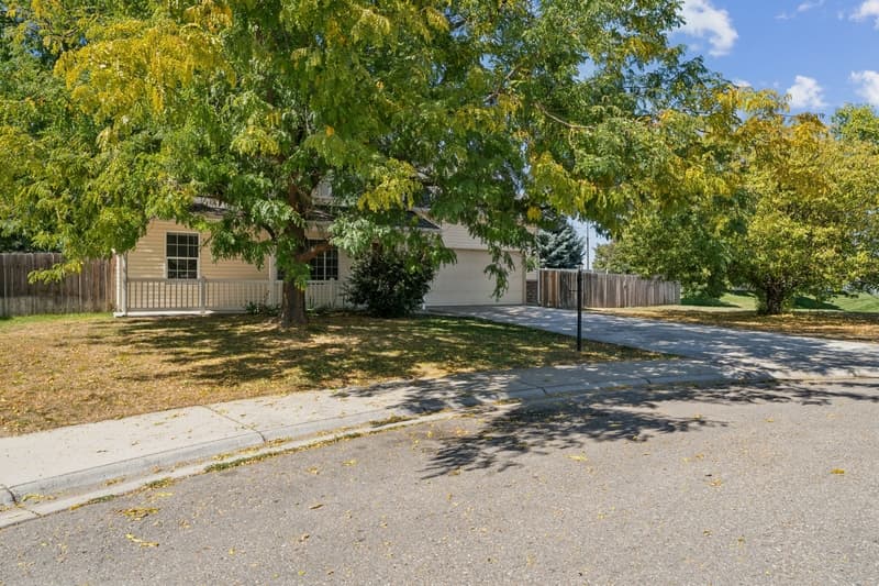 Kuna House: 123 Chapparosa Court East
