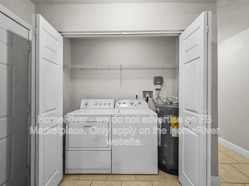 Clearwater Condo: 2878 Whitney Rd