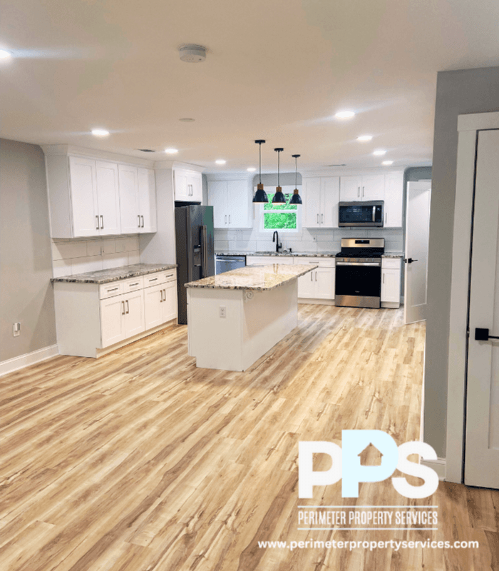 Marietta House: 254 Carruth Dr SE