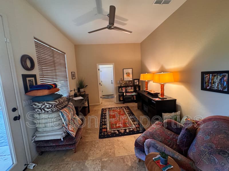 Buckeye House: 4301 N Golf Dr