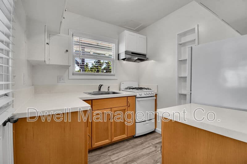 La Mesa Condo: 8075 Lemon Ave