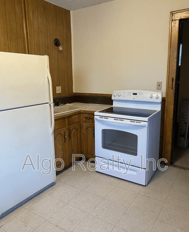 Minneapolis House: 3250 North Logan Avenue