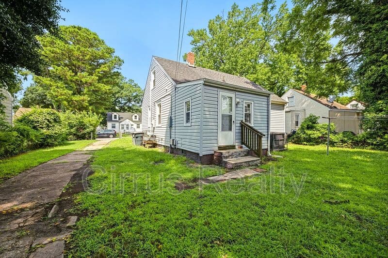 Hampton House: 428 Melville Rd