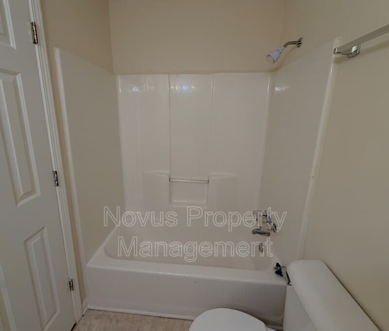 Villa Rica House: 81 Abbotsford Drive