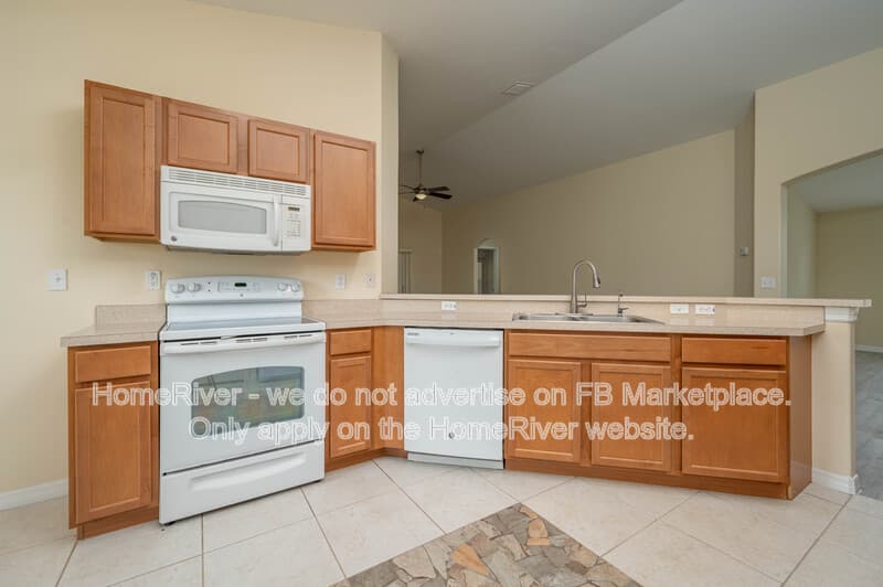 Mulberry House: 4409 Stoney River Dr
