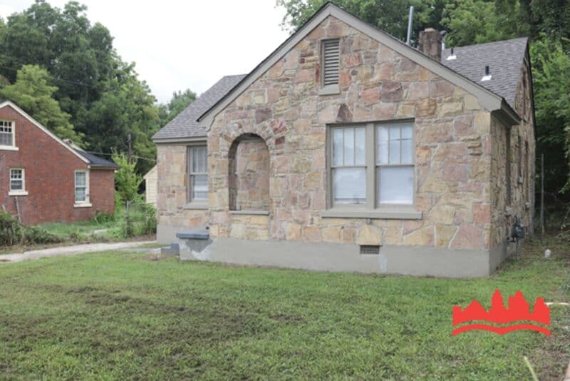 Memphis House: 1346 Mcmillan St
