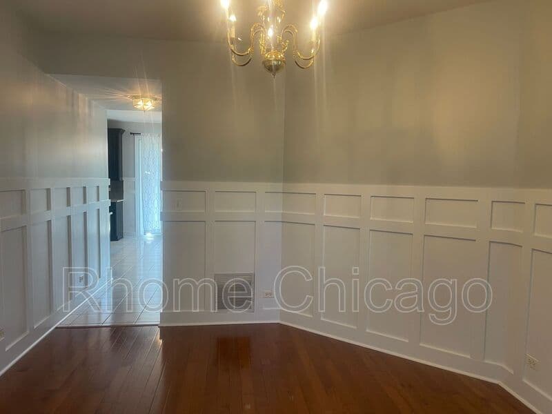 Carol Stream House: 1034 Idaho St.