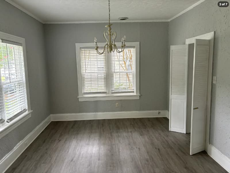 Richmond House: 922 Sabot St