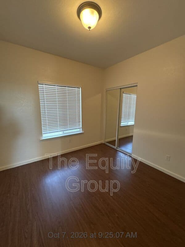 Visalia House: 2917 South Sallee Ct