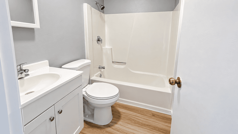 Holyoke Condo: 340 Appleton St
