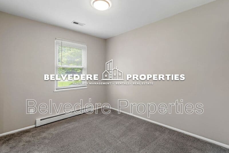 Greensboro House: 3005 Kilkenny Ave