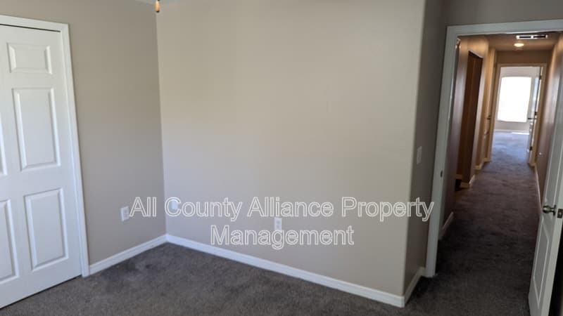 Zephyhills Townhome: 37549 Daliha Terrace