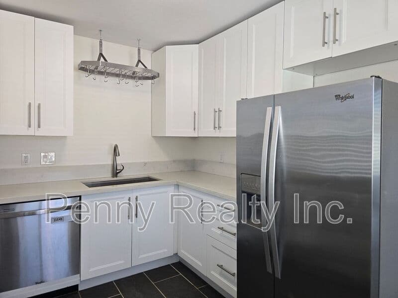 San Diego Condo: 2861 Polk Ave.
