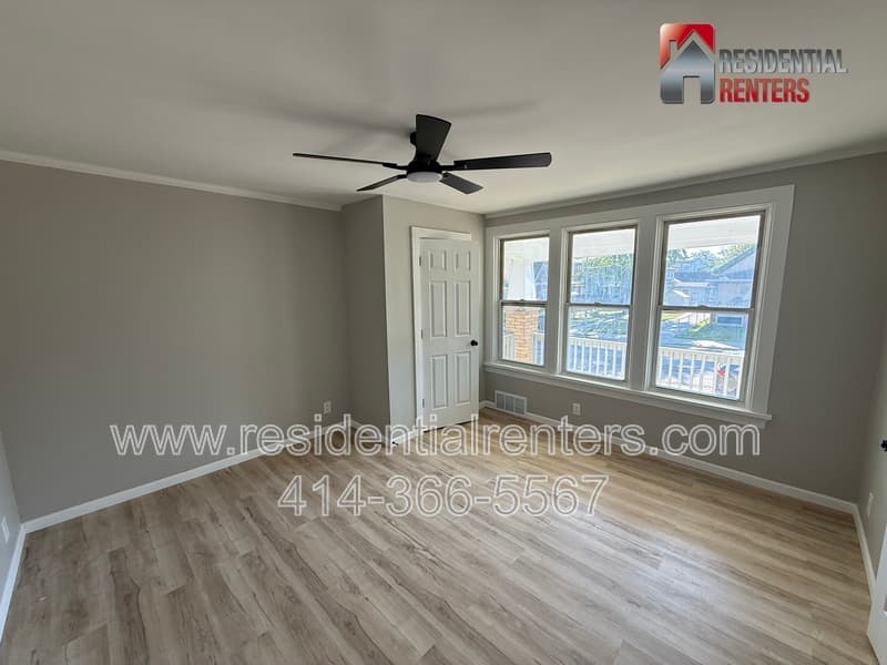Milwaukee Condo: 3351 N 6th Street