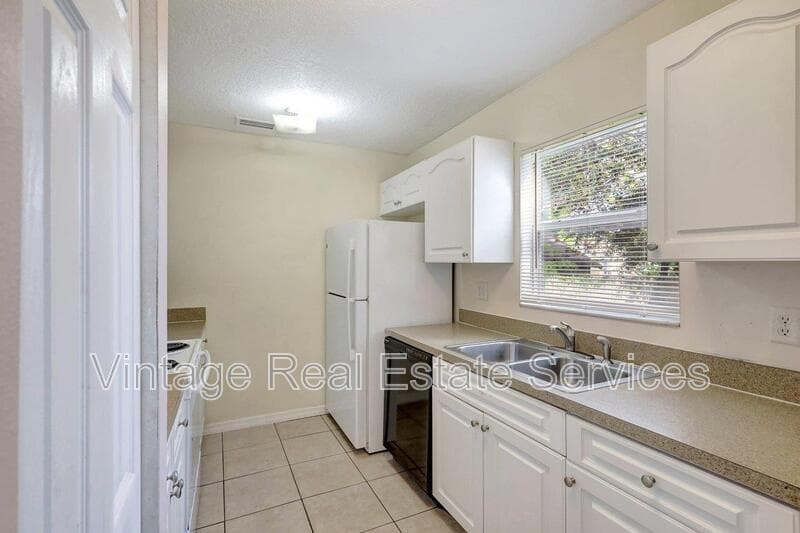 St Petersburg House: 720 Newton Avenue