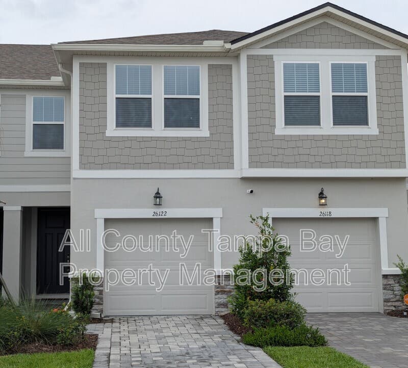 Lutz Townhome: 26122 Fantasy Sky Lane