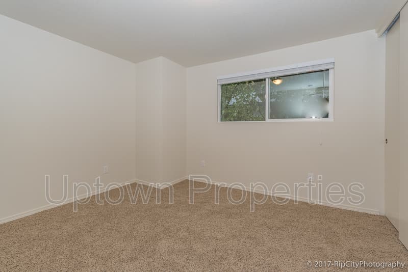 Portland House: 5011 SW Beaverton Hillsdale Hwy
