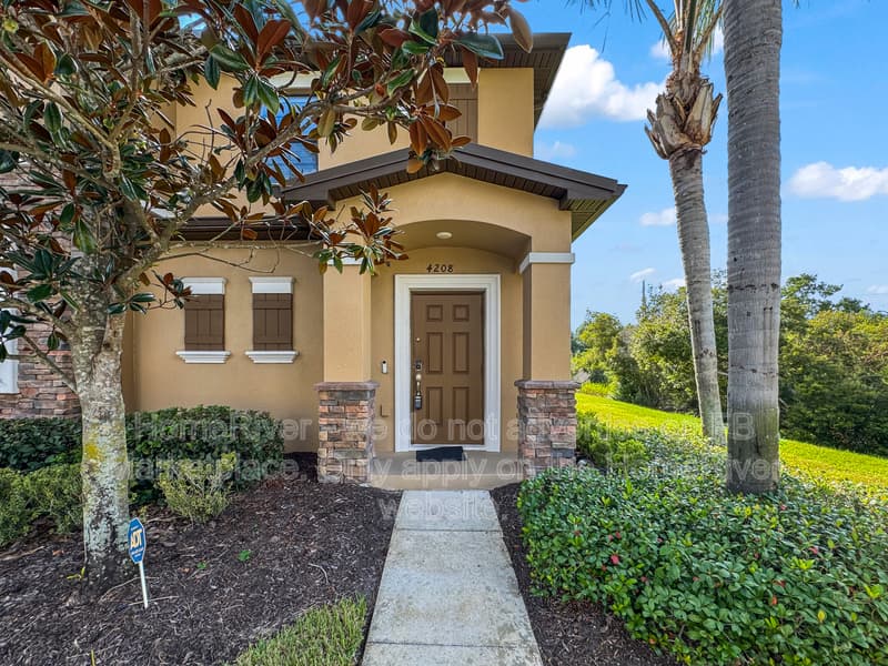 Wesley Chapel Townhome: 4208 Fennwood Ct