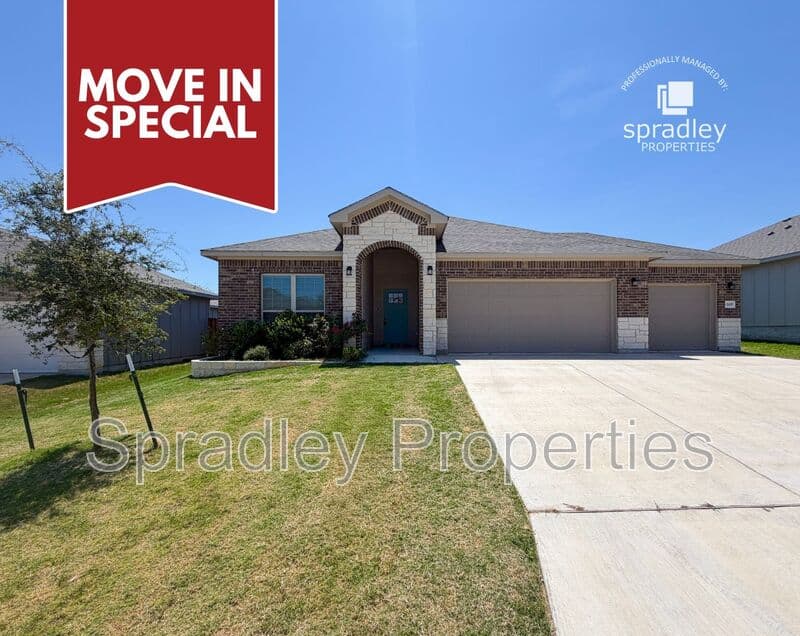 Temple House: 2037 Yarrelton Dr.