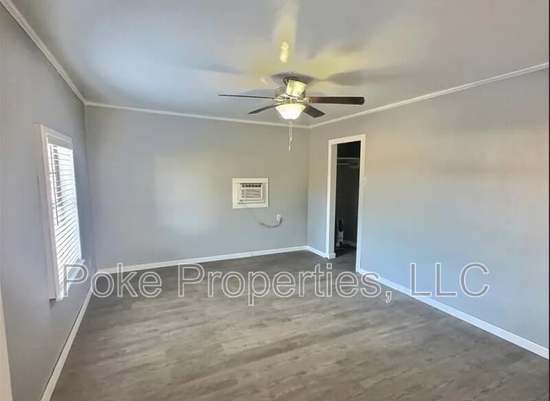 Lake Charles House: 2425 Ernest Street