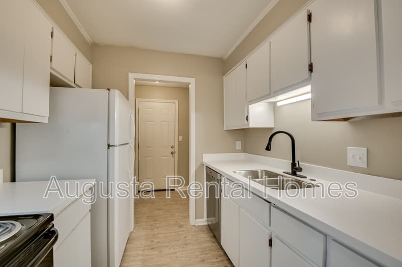 Aiken Condo: 3037 Old Powderhouse Road - D4