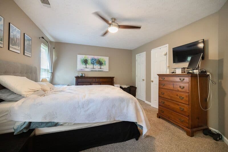 Athens House: 125 Whispering Springs