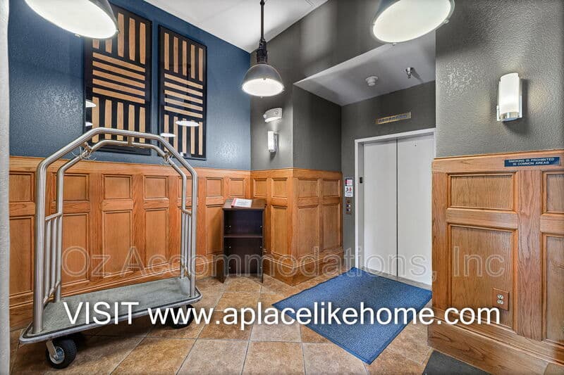 Kansas City Condo: 609 Central St