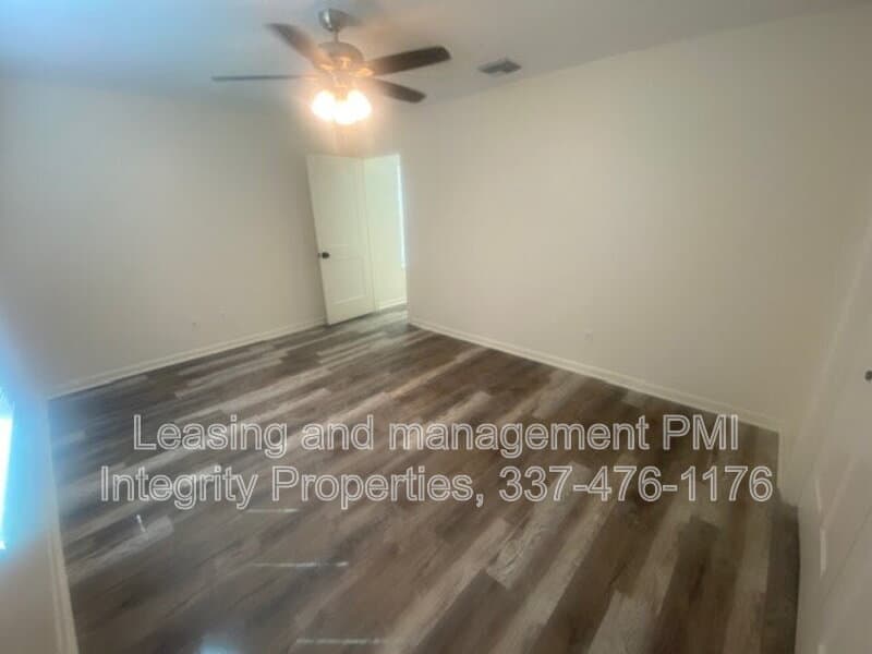 Lafayette Condo: 105 Meaux Blvd Apt 4