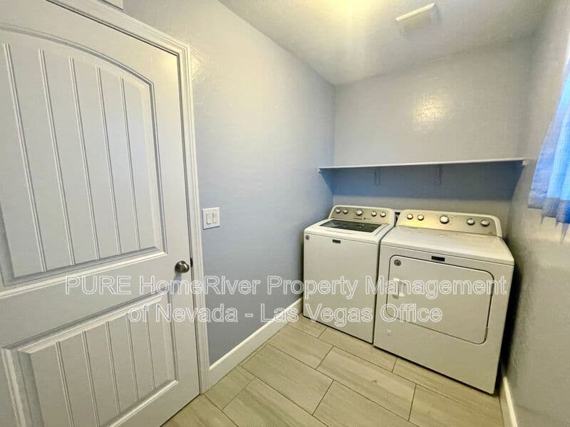 Las Vegas House: 8971 Whitten Park Ave
