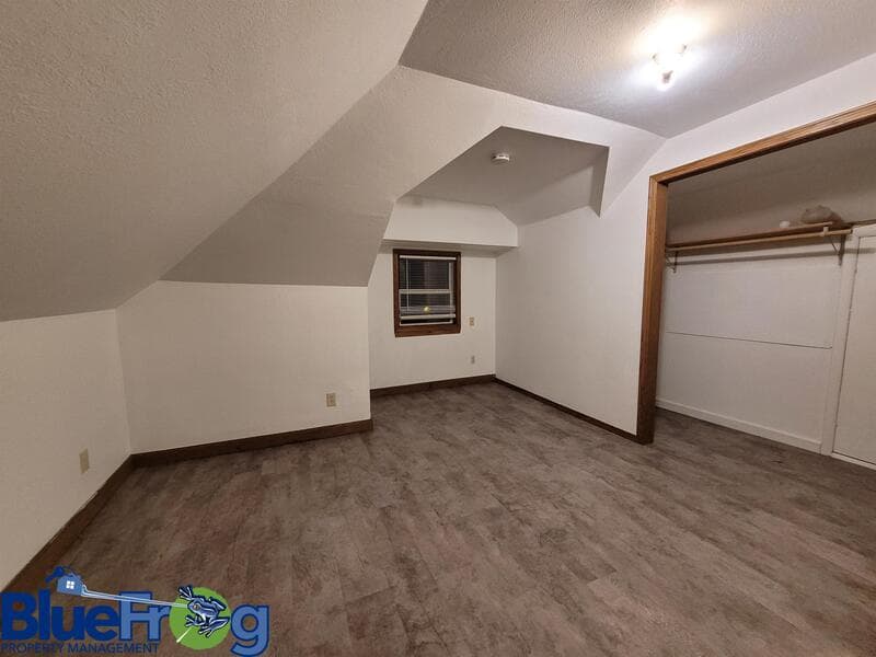 Green Bay House: 404 13th Avenue