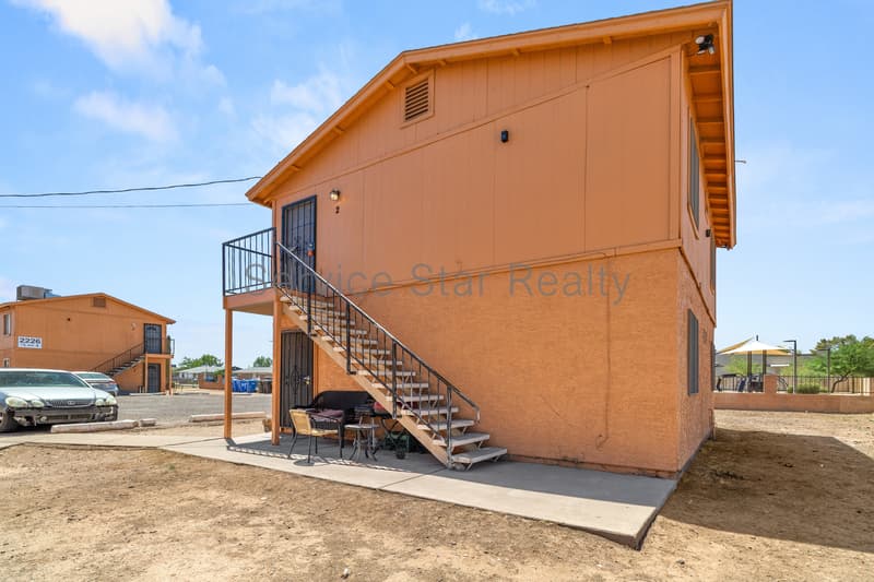 Phoenix Condo: 2222 E Pueblo Ave