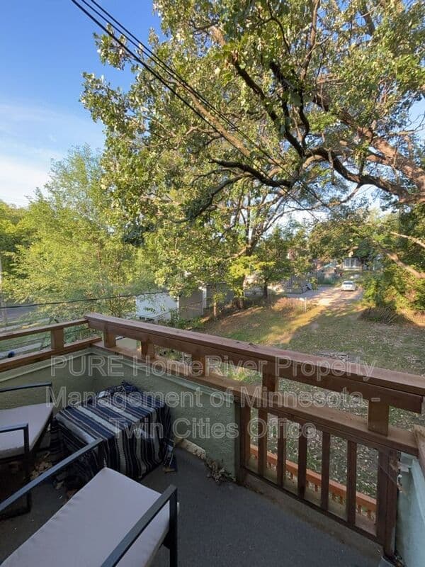 Minneapolis House: 2407 N 4th St